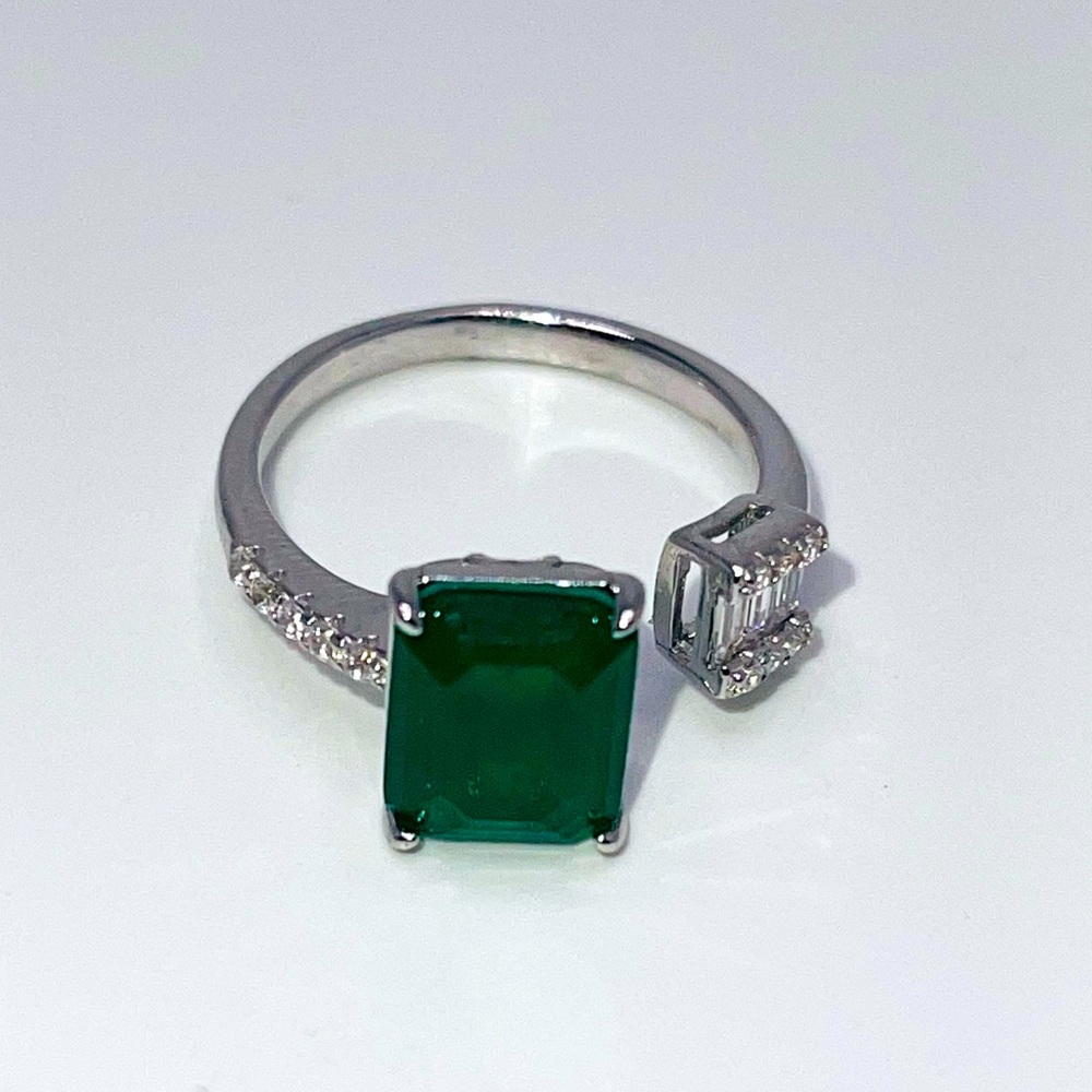 Genuine White Gold Vermeil Swarovski Crystal Ring – A Perfect Gift for Her